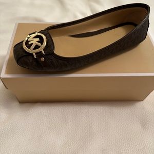 Michael Kors Flats size 7